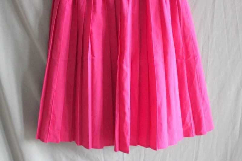 Różowa spódnica plisowana vintage retro