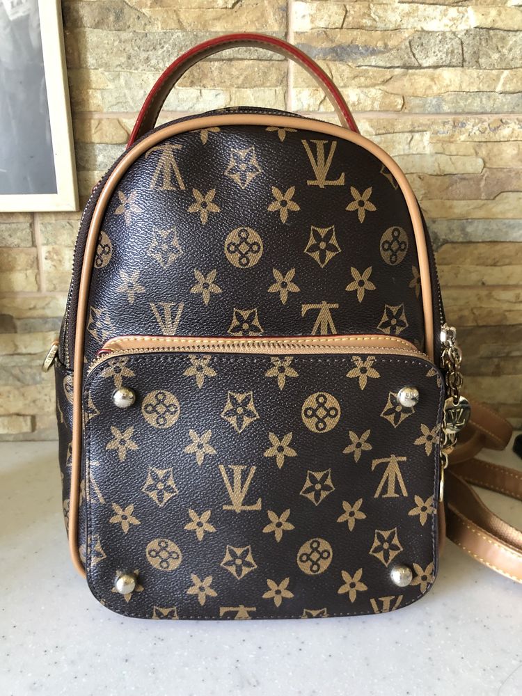 Сумка рюкзак в стиле Louis Vuitton