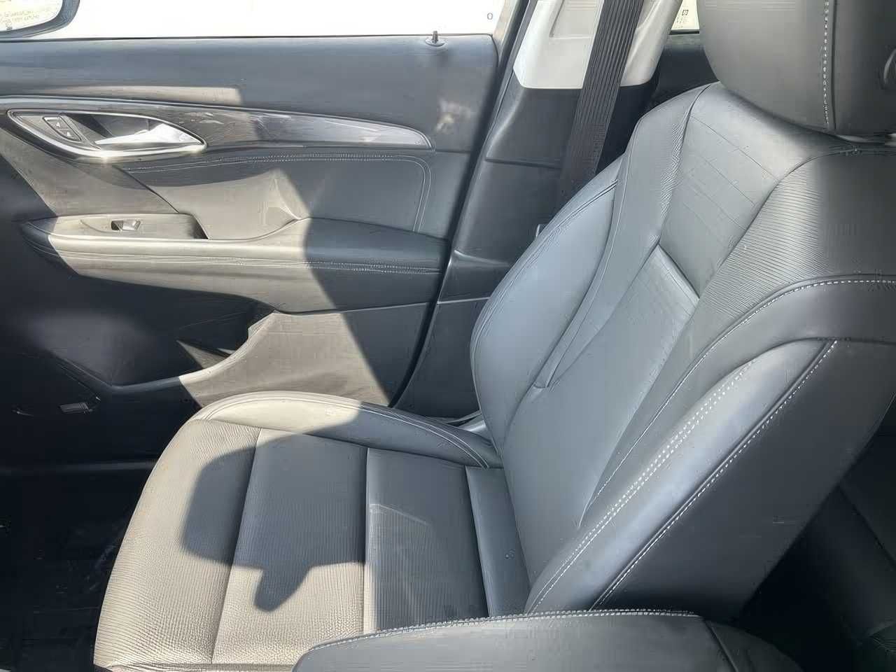 Buick	ENVISION		 	2024
