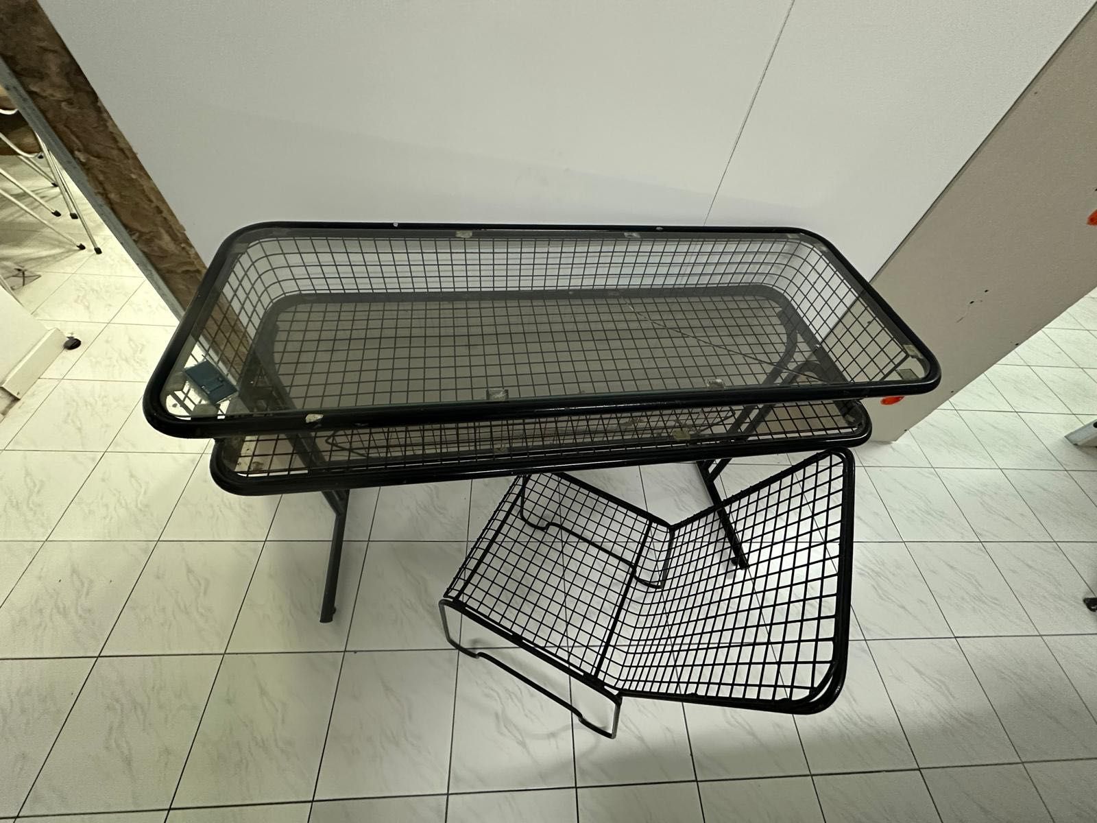 Conjunto de Balcão/Mesa e Cadeira (C/Novo)