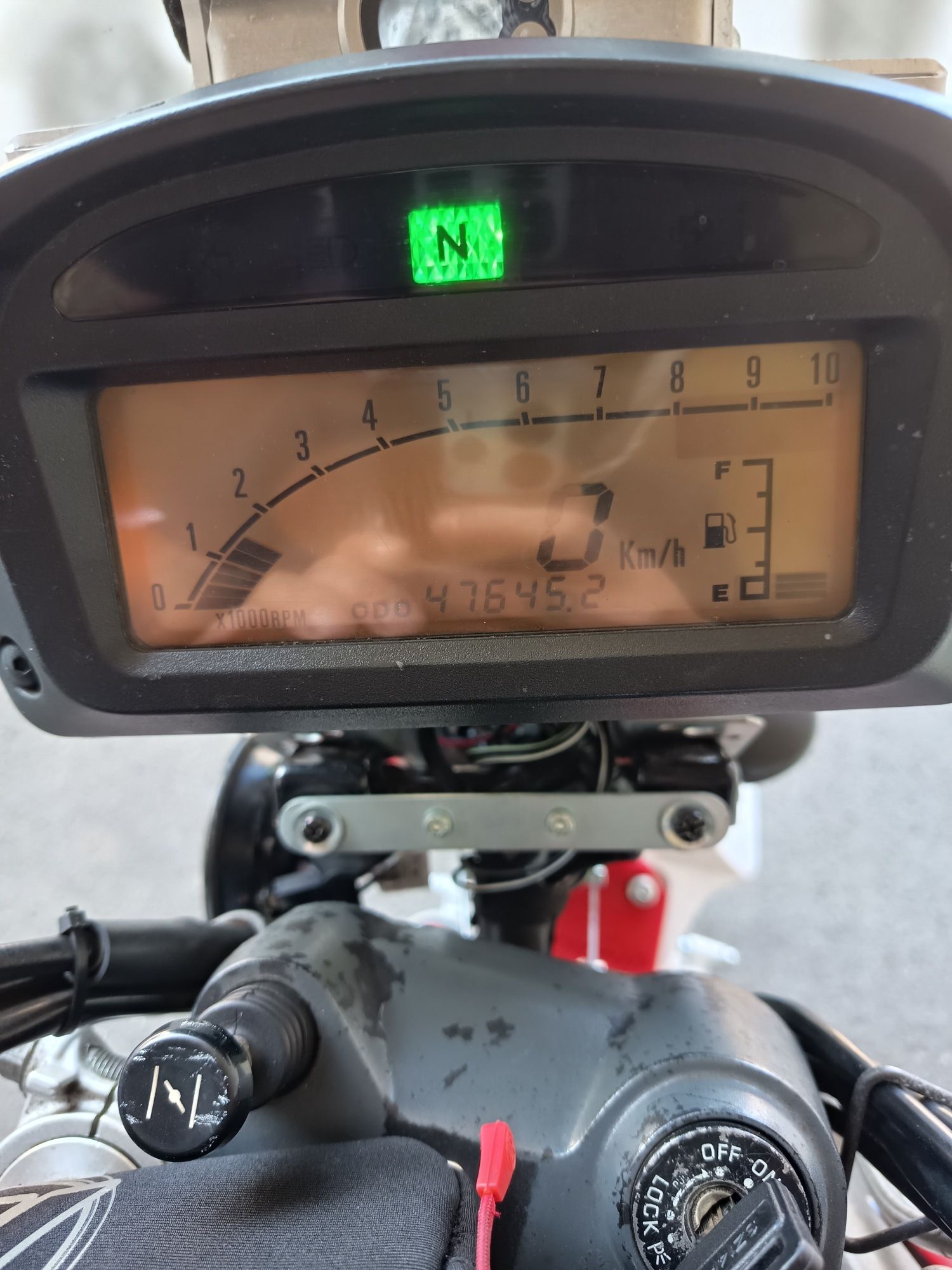 Suzuki 650 freewind