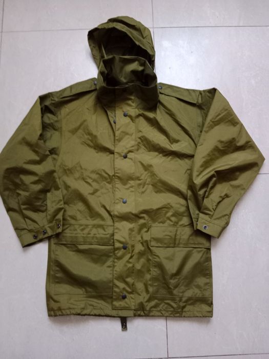 Cato Ringstad kurtka wojskowa przeciwdeszczowa armii norweskiej roz XL