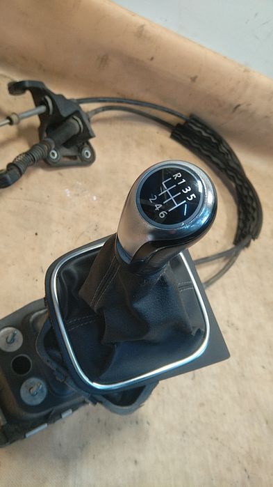 ) Golf VI 6 lewarek zmiany biegów linki 2.0 TDI