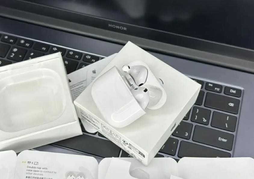 Лайтові Бездротові Навушники AirPods 4 1в1