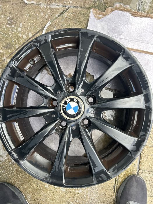 Felgi czarne bmw 120 x 5 16”