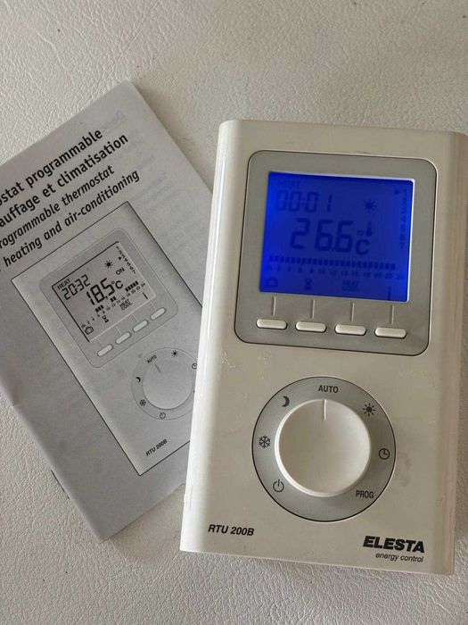 Cronotermostato programável para aquecimento e ar condicionado