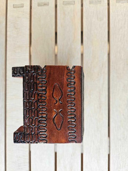 Stara drewniana szkatułka góralska na 2 talie kart