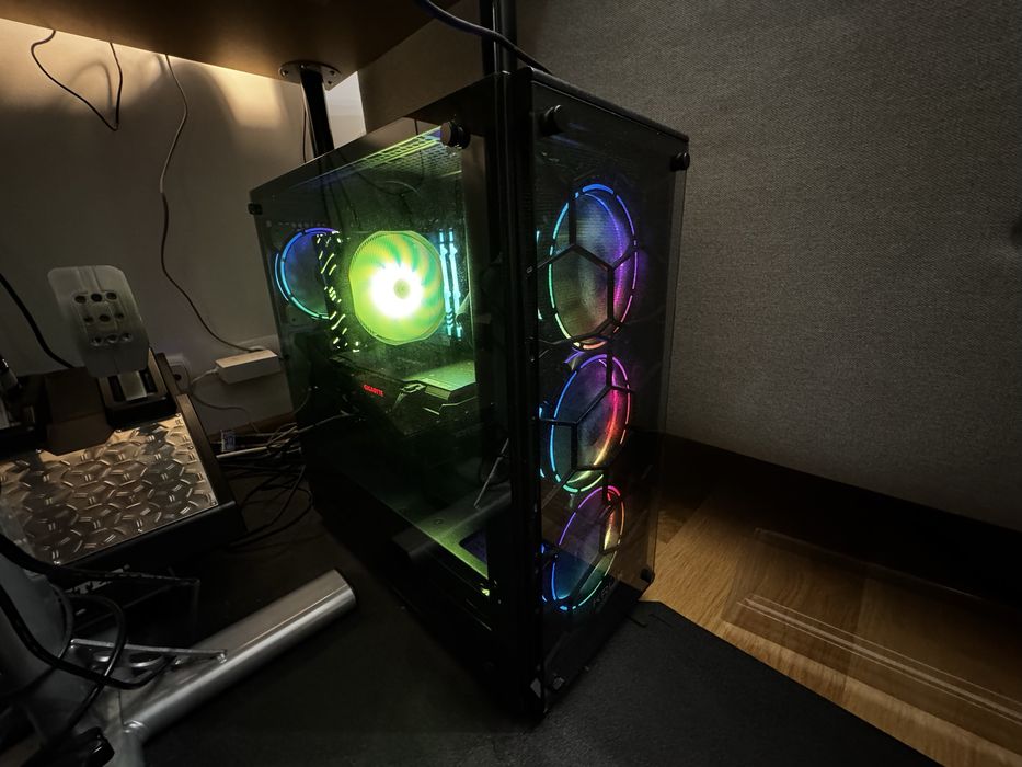 Komputer gamingowy SSD512gb+ 1Tb RTX5070, i5-9600kf, 16gb ram,