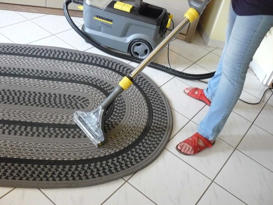 Pranie czyszczenie tapicerki dywanów kanap sof narożników ozonowanie