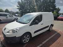 Peugeot Partner 1.6Hdi (2012) - 3 osobowy [135.700km]