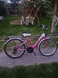 różowo-biały rower dla dziewczynki