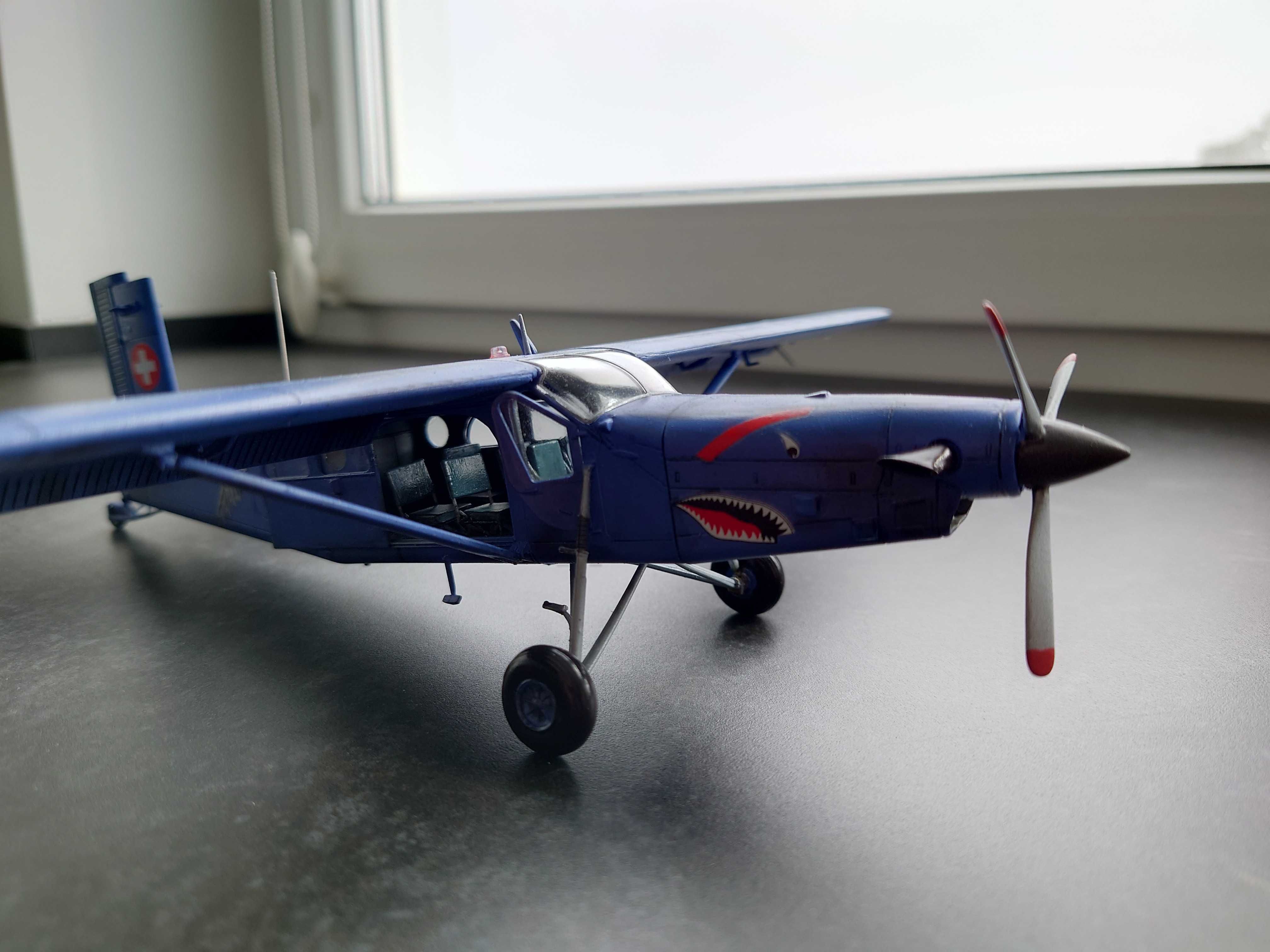 Сборная пластиковая модель самолета Pilatus Turbo Porter (1:48)