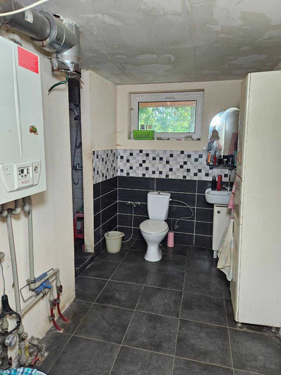 Продаж пів будинку в м. Боярка, вул. Коновальця, 75 м2.
