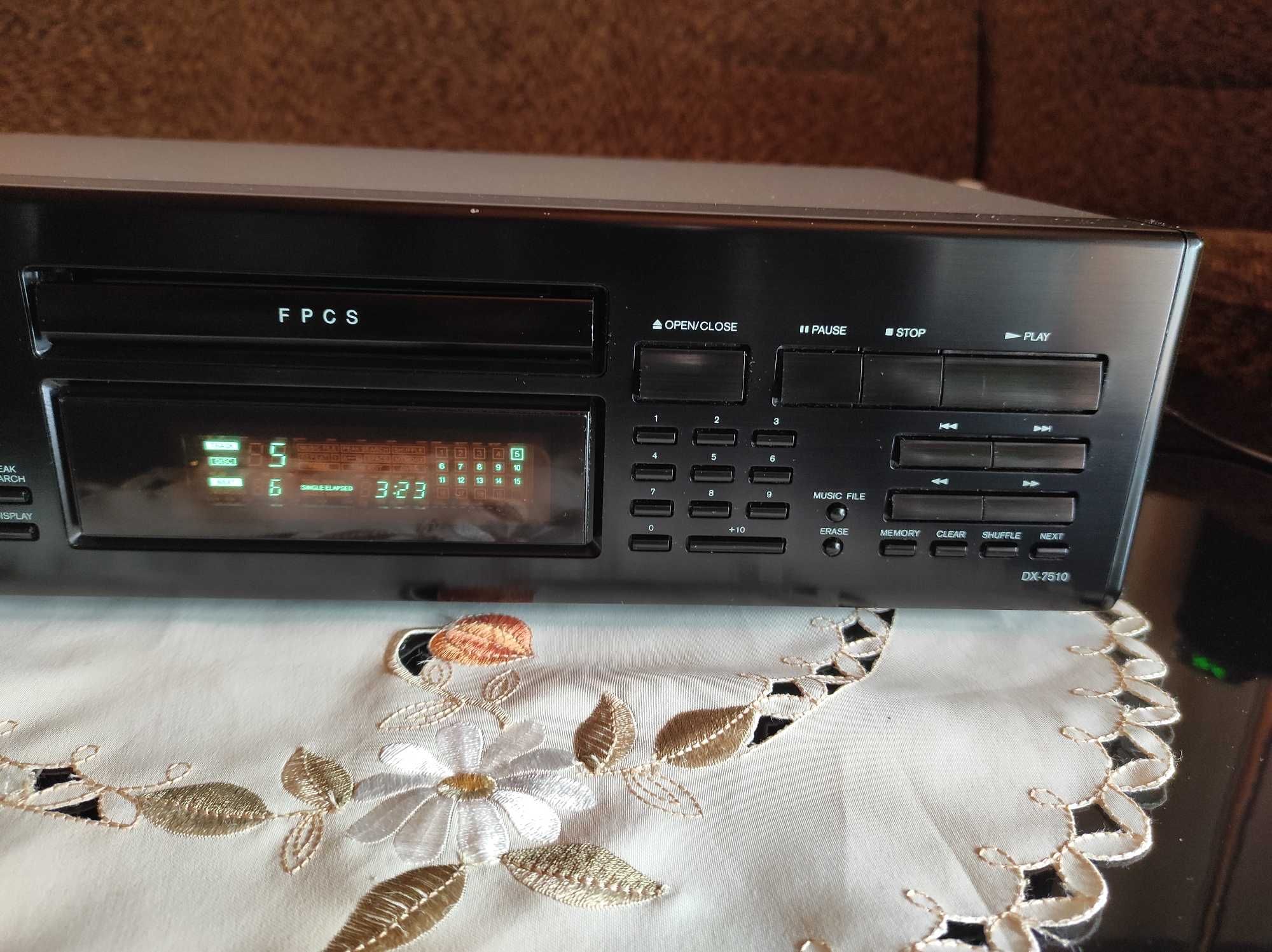 Odtwarzacz CD ONKYO DX-7510