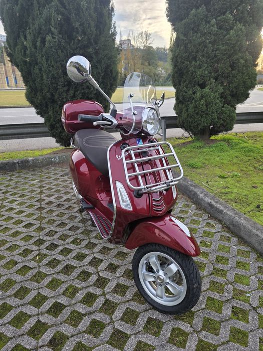 Vespa primavera 125