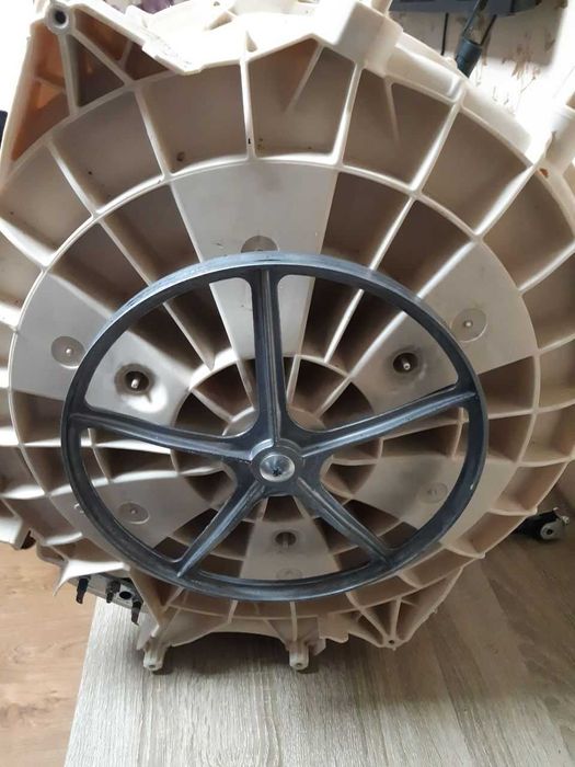 Стиральная машинка на разбор Ардо логика на 6 кг