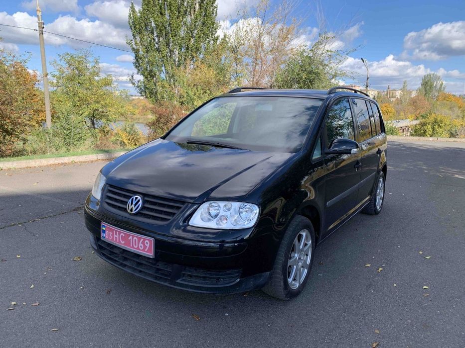 Продам Volkswagen Touran