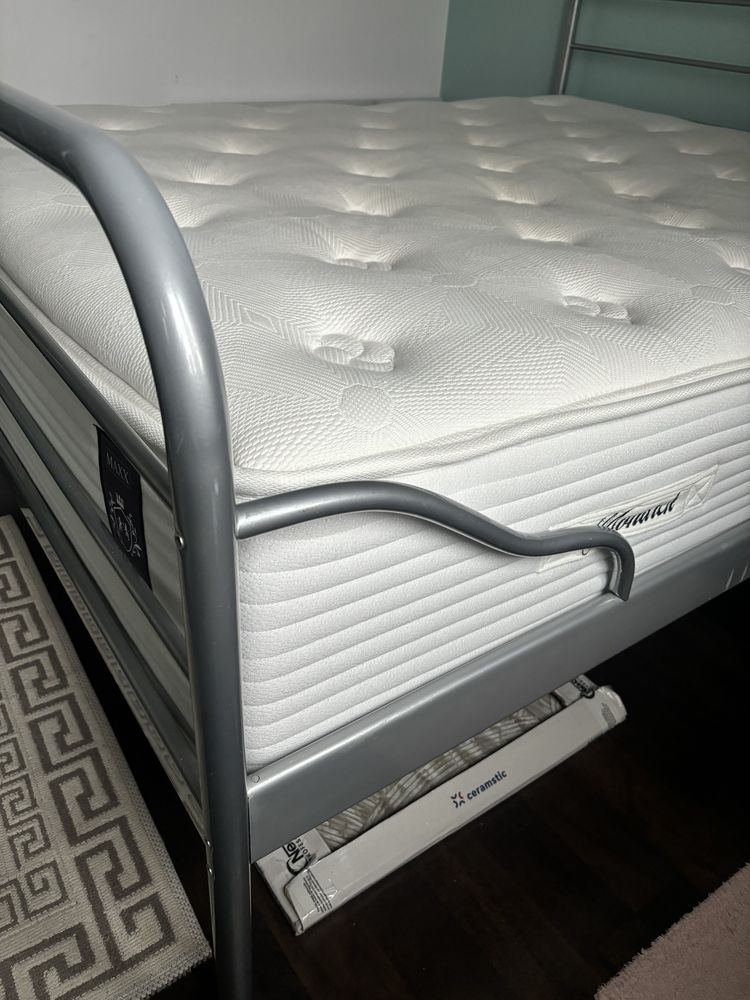 Sprzedam designerskie, metalowe łóżko w stylu skandynawskim 160x200