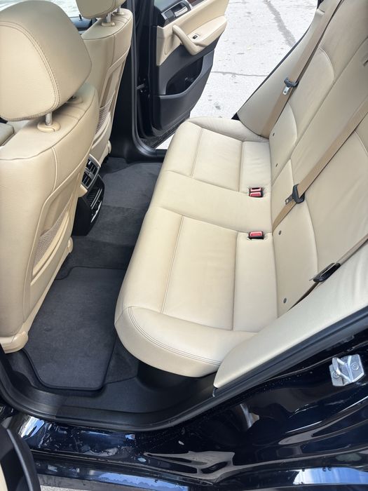 BMW X3 2017року 2.0 бензин