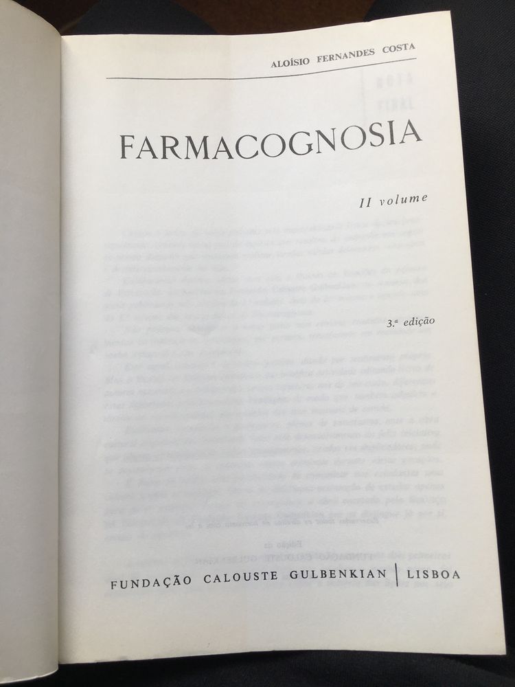 Livros “Farmacognosia” volume I, II e III de Aloísio Costa