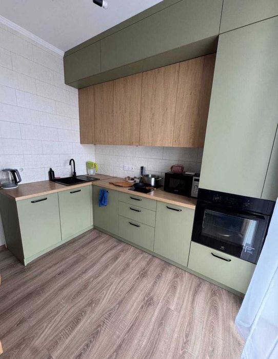 2к. квартира в новом доме на ул. Марсельская с АГВ, ремонт, мебель.