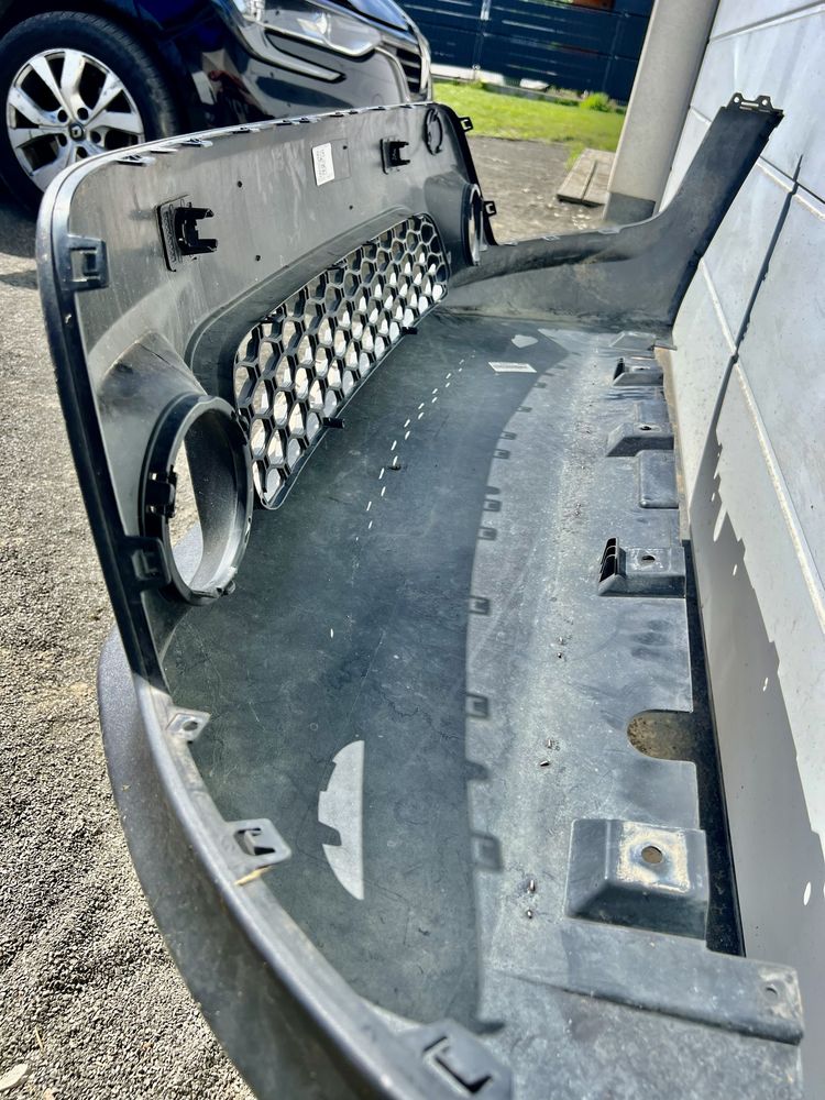 Jeep Renegade 2019, czesc przedniego zderzaka
