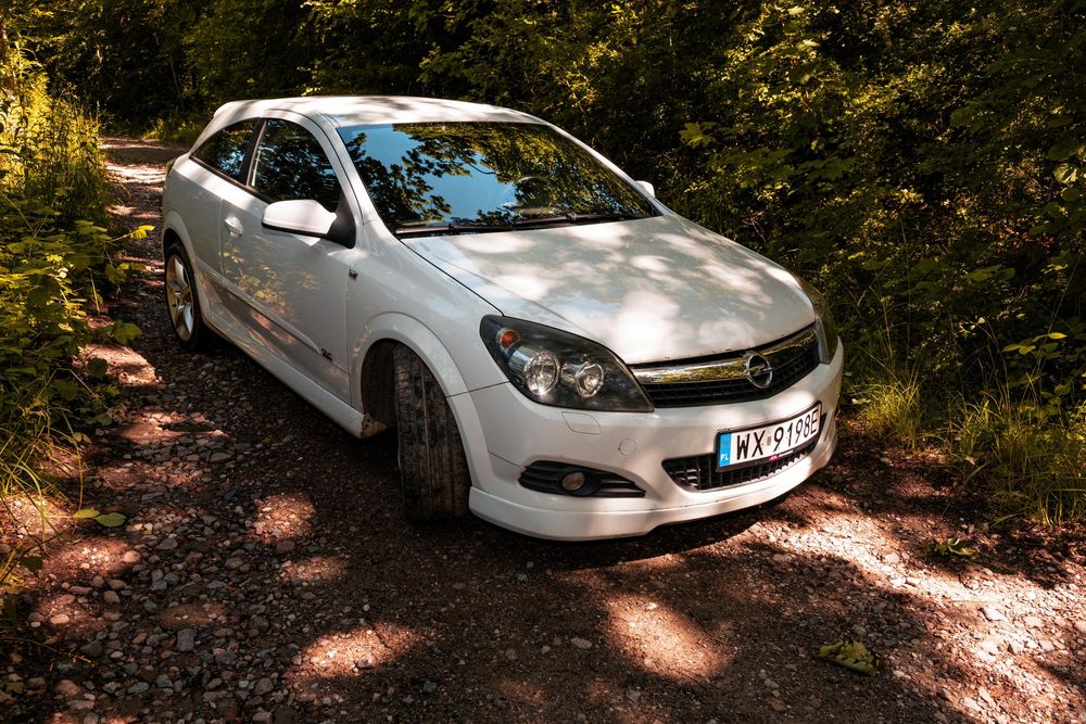 Opel Astra H OPC Line 2.0 Turbo