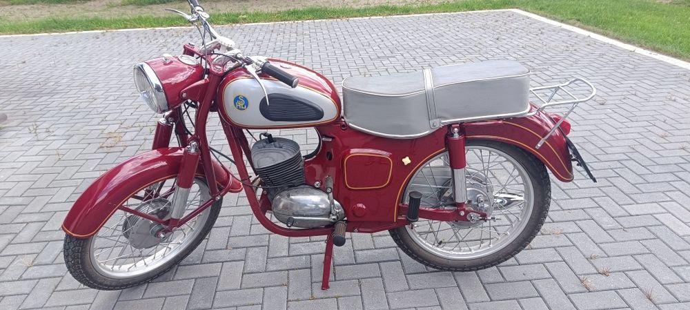 SHL M11 1961r. Nr ramy 00236 odrestaurowana