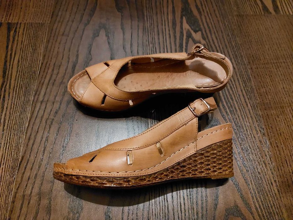 Sandały Lasocki, rozm. 37, skóra naturalna