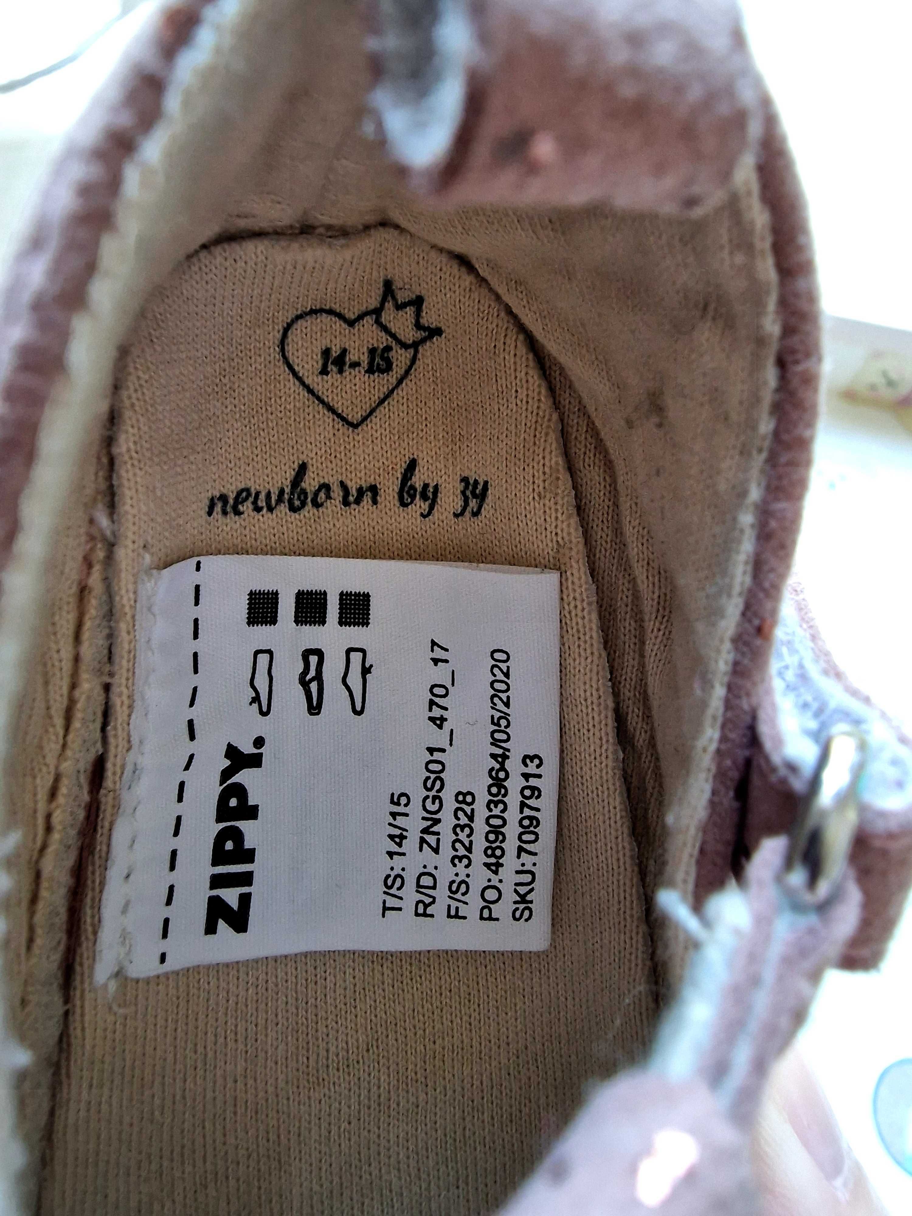 Sapatos bebé menina