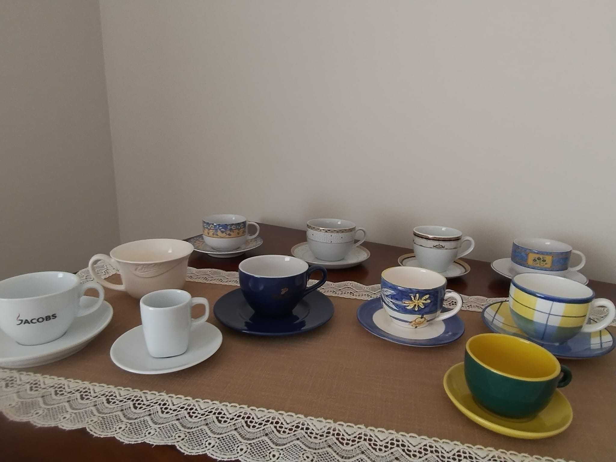 Filiżanka ( komplet )_ porcelana
