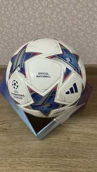 Футбольный мяч Adidas UCL Finale 23 OMB IA0953