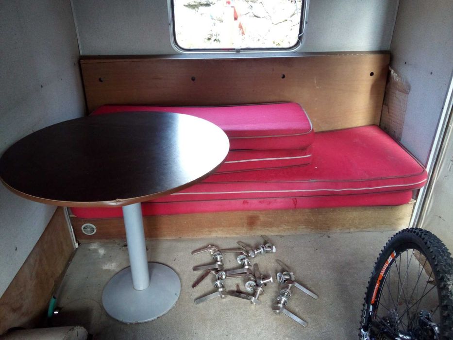 Caravana para restauro, agrícola