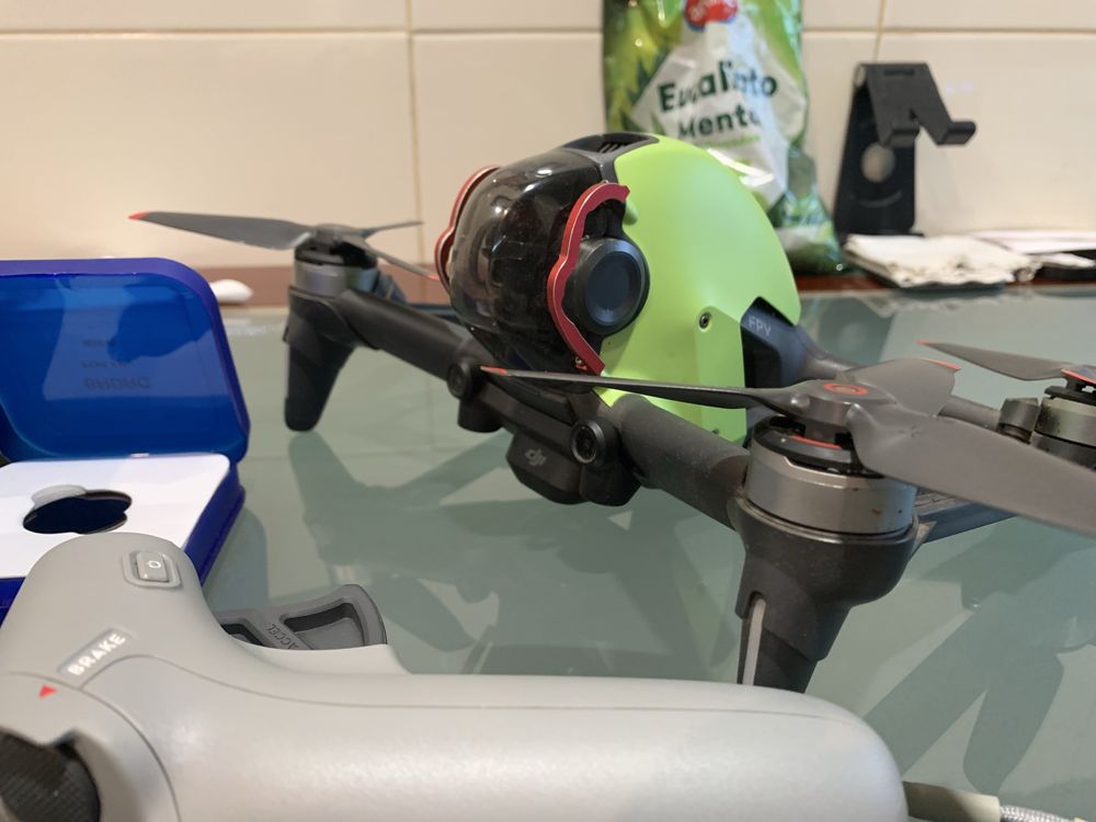 DJI FPV 2 baterias mais extras