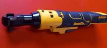 Grzechotka udarowa pod baterie DeWalt