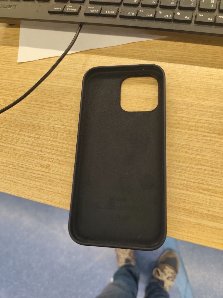 Capa iPhone 16 pro max