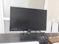 Монітор LG флатрон.  Екран 0.44×0.27