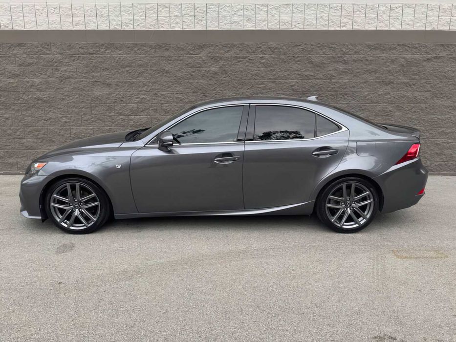 Lexus IS 250      2015