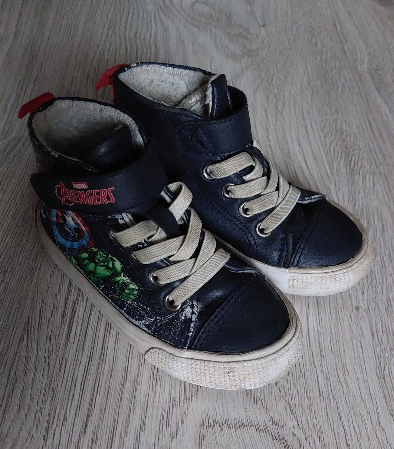 H&M buty do kostki marvel avengers, lekko ocieplane rozm 25