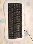Teclado com entrada usb