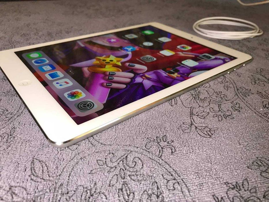 Оригинал Планшет Apple Ipad 5
