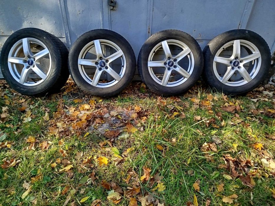 Alufelgi 17 z oponami zimowymi do Ford