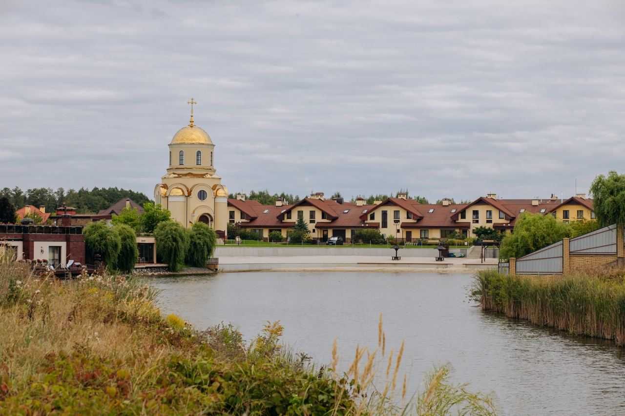 КГ Северинівка! Будинок з незакінченим ремонтом з дуже гарною ділянкою