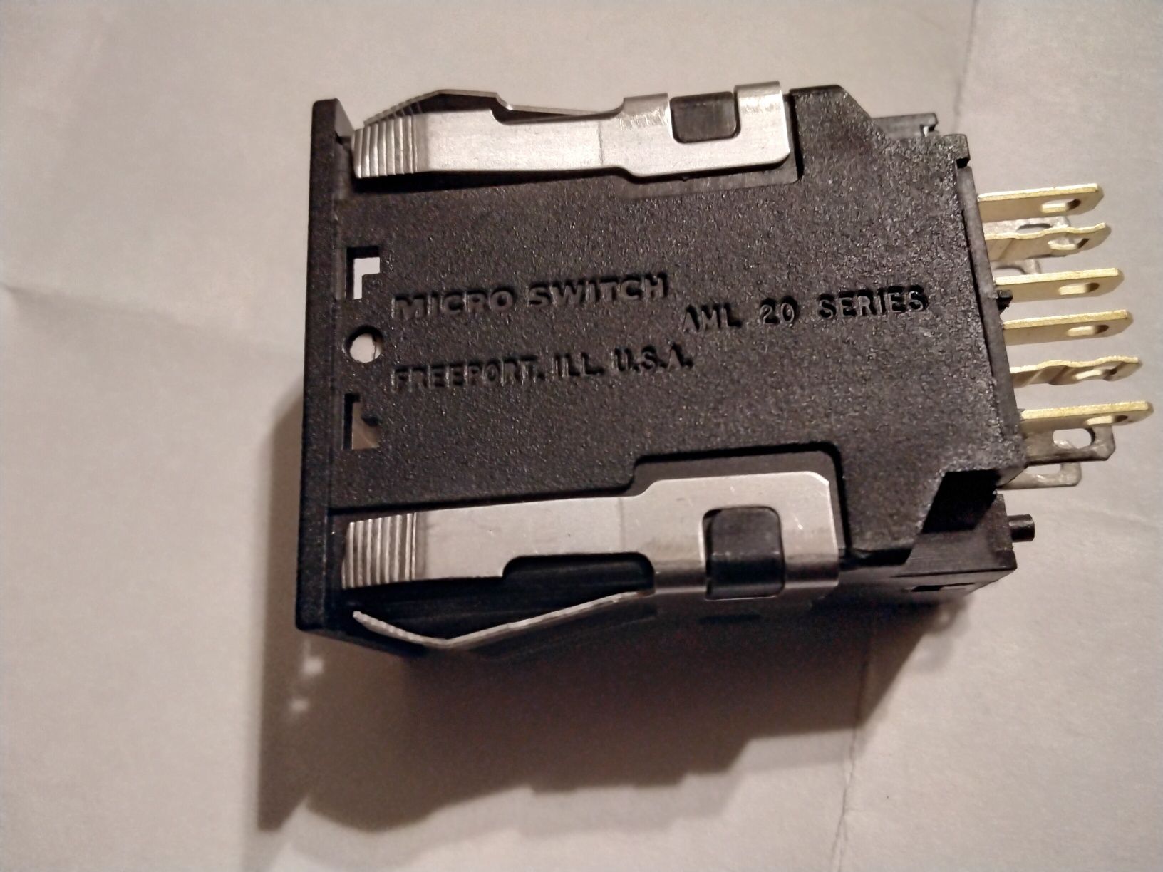 Mikrowłącznik, Micro Switch typ AML 20  seria L 173  prod. USA