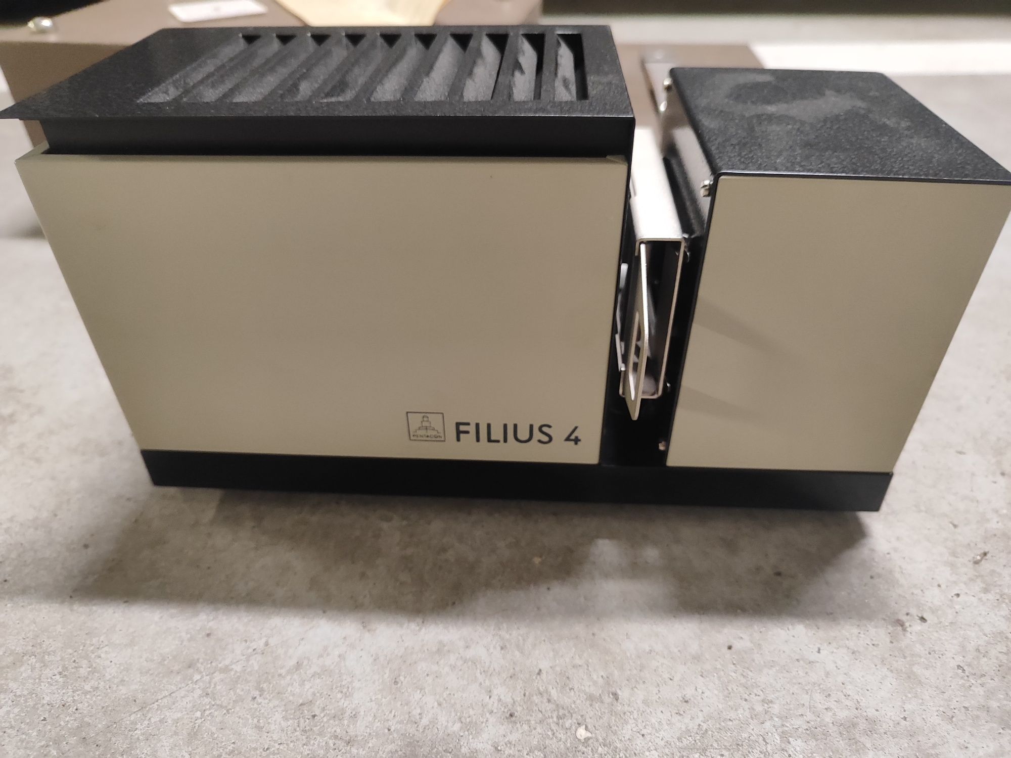 Rzutnik Pentacon Filius 4