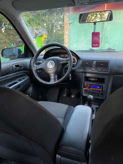 Volkswagen Golf 4 1.6