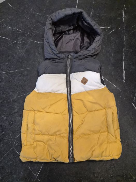 Kamizelka Reserved, rozmiar 86