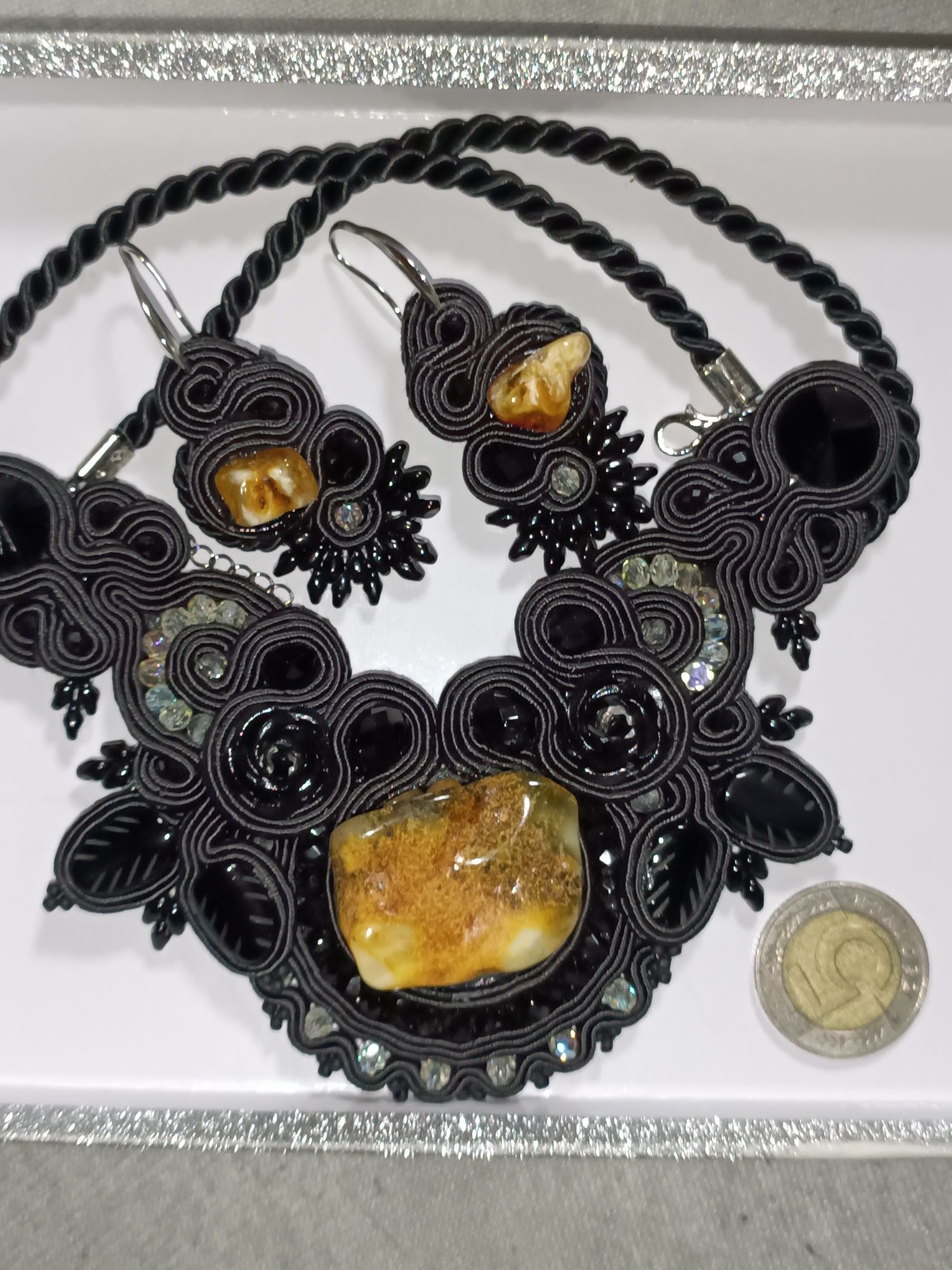 Komplet z bursztynu bałtyckiego soutache