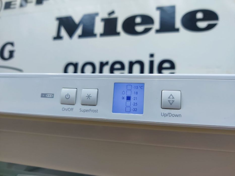 Компактна морозильна камера LIEBHERR GP 1213 Comfort. Original.