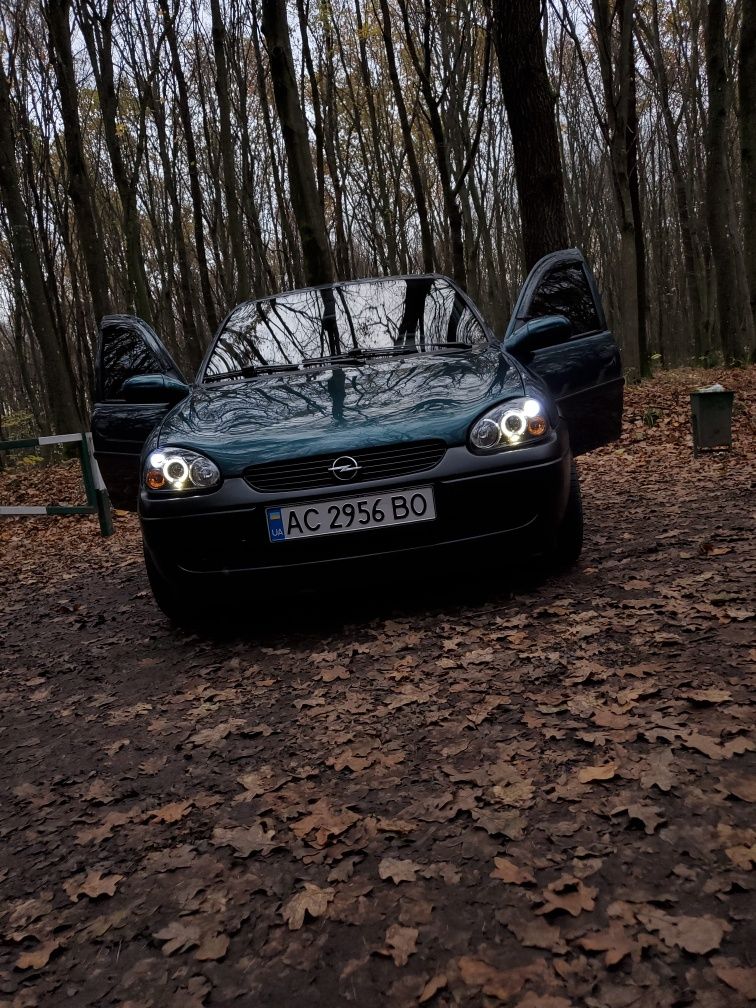 Opel Corsa 1998 в гарному стані
